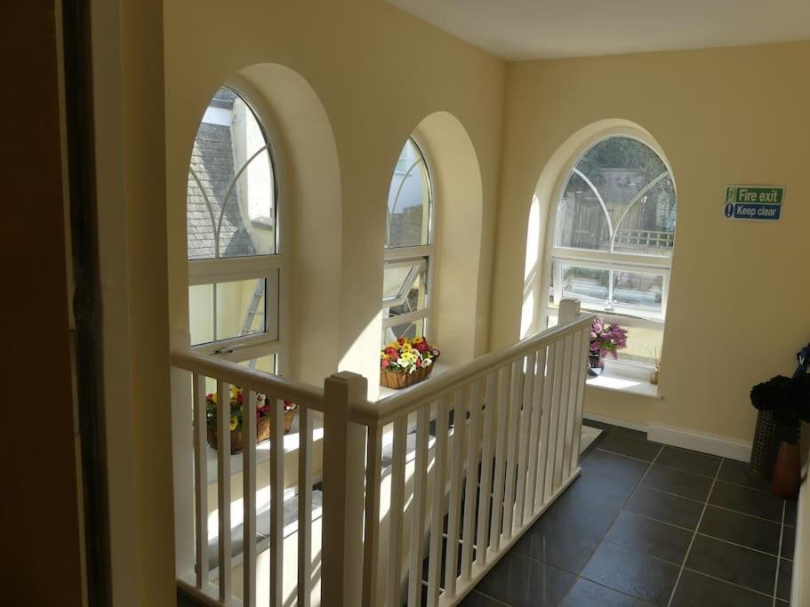 Stunning Penthouse Views To Harbour With Parking. Apartamento Brixham Exterior foto